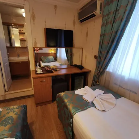 Agora Boutique & Bistro Hotel