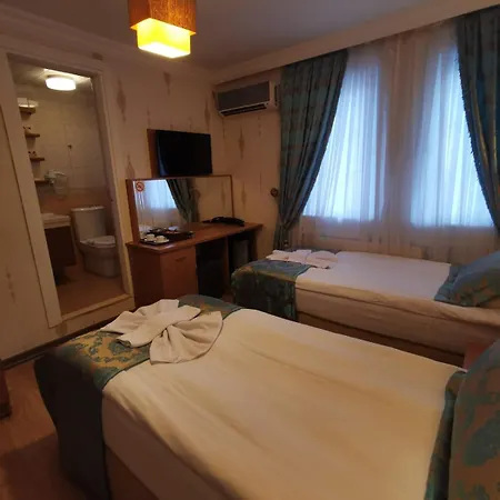 Hotel Agora Boutique & Bistro 3*