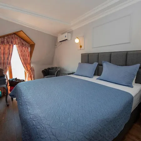 Daphne Hotel Istanbul