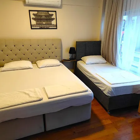 Meydan Pansiyon Uskudar Hotel