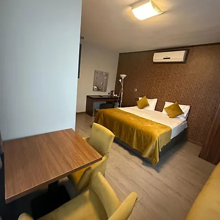 Atabay Hotel 3*