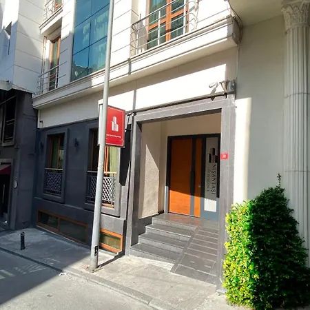 Life Nisantasi Istanbul