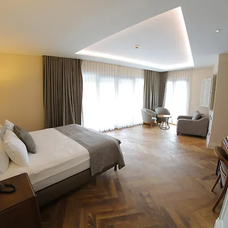 Otel Morione & Center 4*