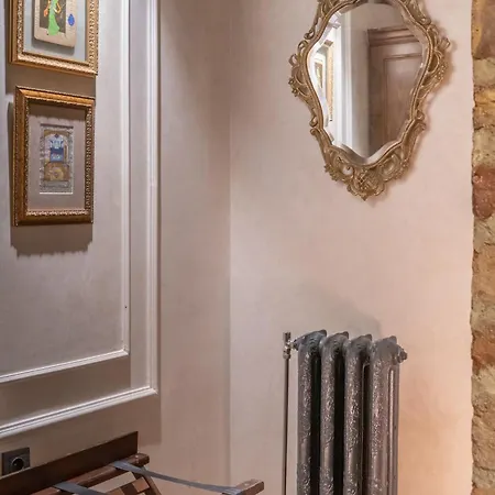Hotel Niles 3*