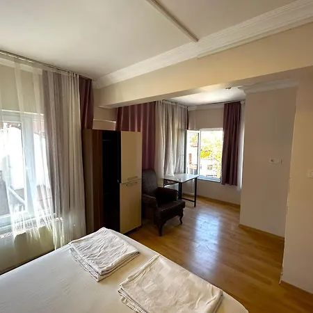 Meydan Pansiyon Uskudar Hotel Istanbul