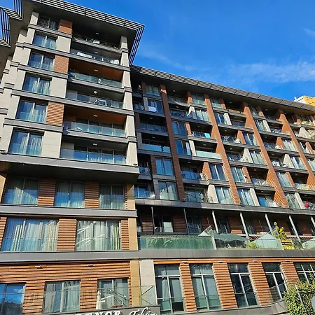 Apartment Perfect Taksim, 2 Bedroom, Pool, Gym, Sauna *