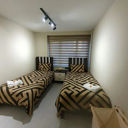 Calm & Cosy Flat In Perfect Location Nisantasi Apartment