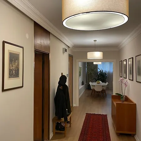 Spacious Luxury Flat In The Heart Of