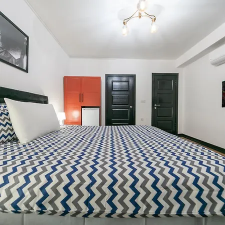 Aparthotel Hexa *