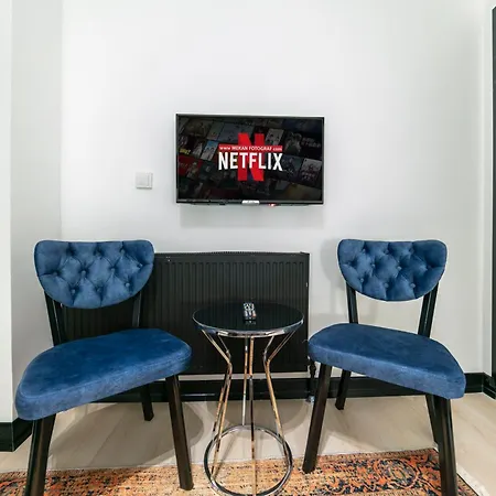 Hexa Aparthotel