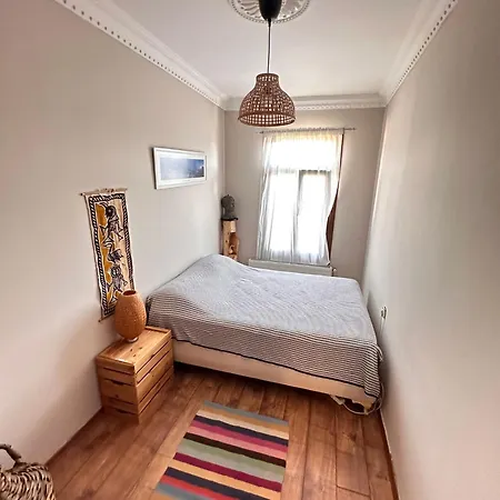 Historic Wooden House With Bosphorus View Istanbul