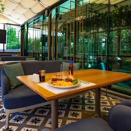 La Quinta By Wyndham Gunesli Istanbul