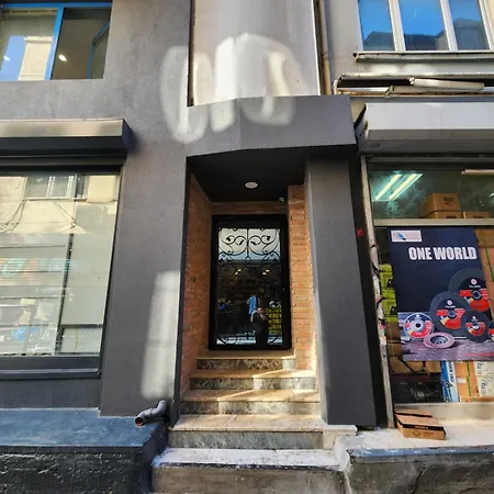 Hotel Karakoey In Karakoey Istanbul