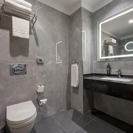 Ramada Encore By Wyndham Sisli Hotel Stambuł