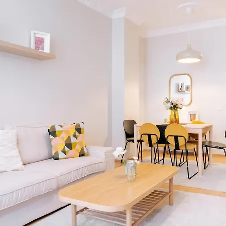 Chic Spacious Flat Near Istiklal Avenue In Beyoglu * Istanbul