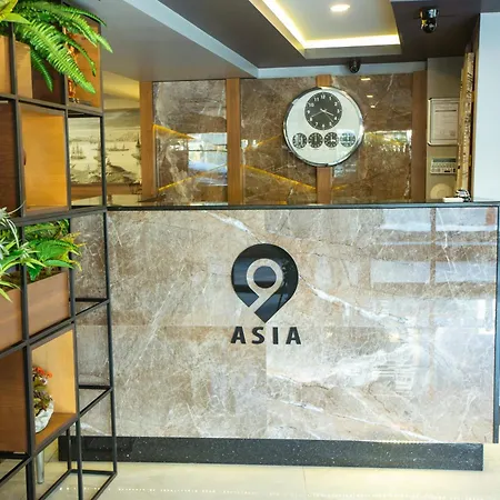 Business Hotel