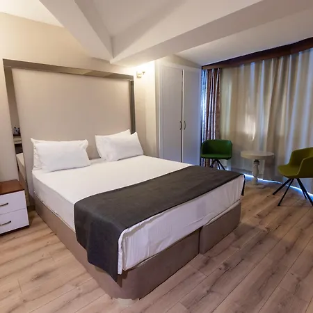 Business Hotel 3*