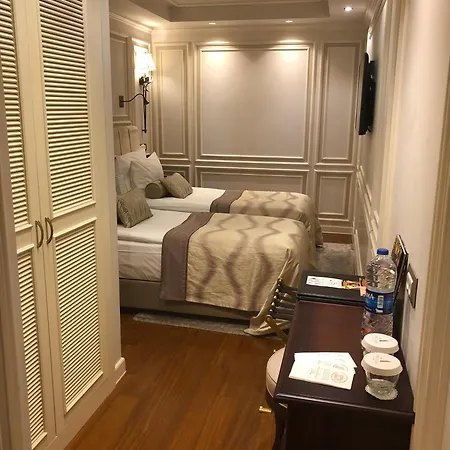 Hotel Arcade & Nisantasi 4*