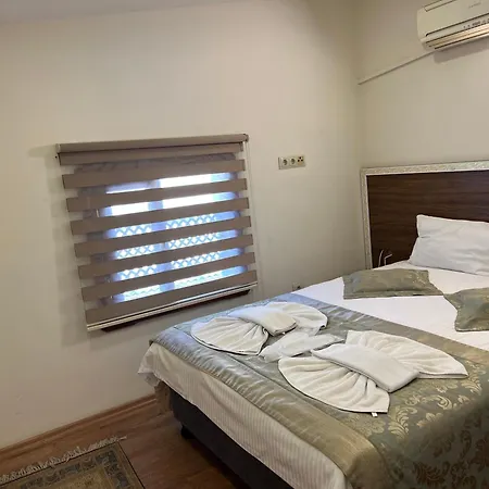 Sultan House 3*