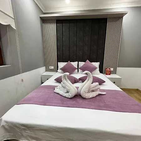 Otel The Zanadu