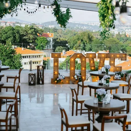 كونراد إسطنبول البوسفور فندق 5*