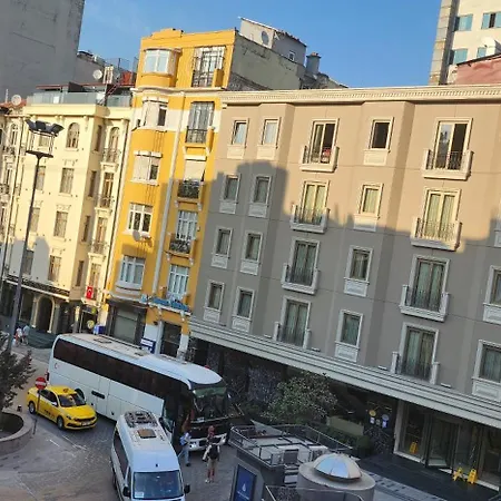 Taksim Royal & Provincia di Istanbul