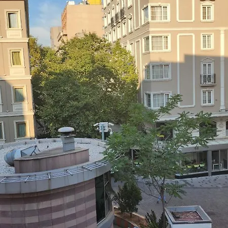 Taksim Royal & Aparthotel Provincia di Istanbul