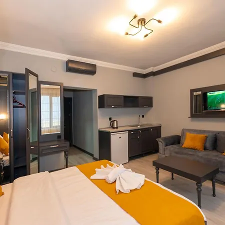 Lagertha Hotel *