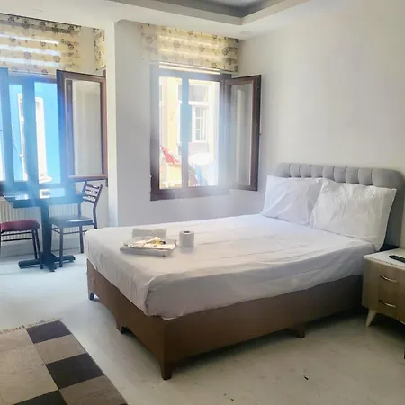 Oerge Suit Apart Hotel *