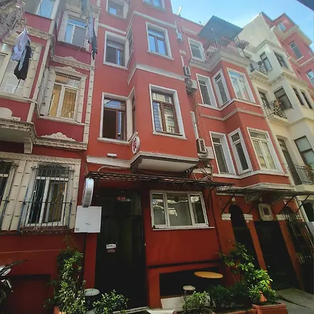 Hotel Oerge Suit Apart