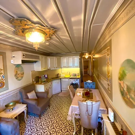 Aparthotel Castello Bella Balat Apart *