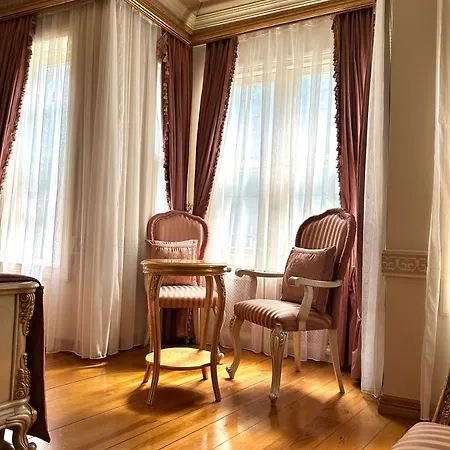 Aparthotel Castello Bella Balat Apart *