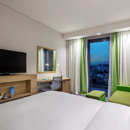 Hotel Hampton By Hilton Zeytinburnu 4*