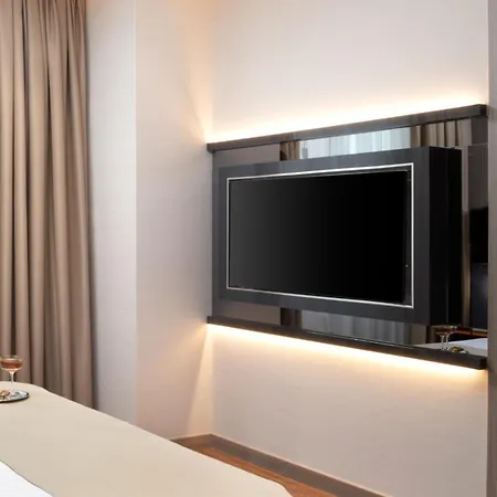 Nish Palace Besiktas Hotel Istanbul