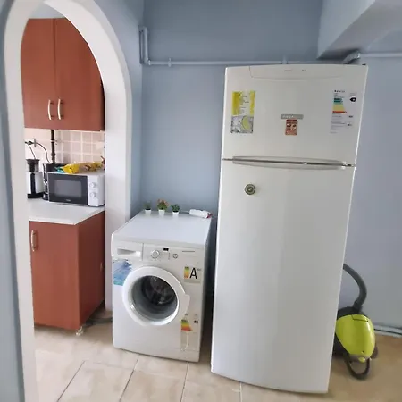 Kadikoy Yeldegirmeni'nde Daire Apartment