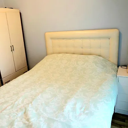 Kadikoy Yeldegirmeni'nde Daire Apartment *
