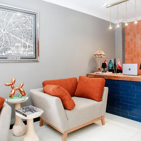 Istiklal Street Taksim House Yamalya Istanbul