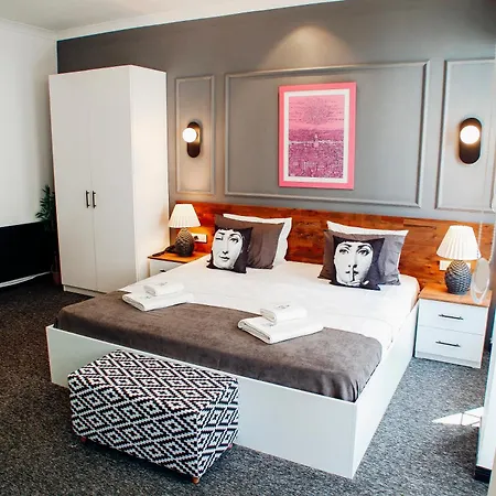 Istiklal Street Taksim House Yamalya Hotel 5*