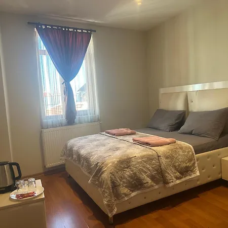 Hotel Mymoon 3*