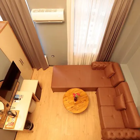 Szálloda Newalla Old 5*