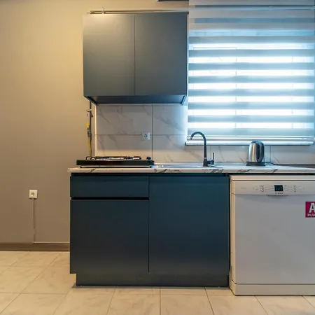 Hexa Aparthotel *