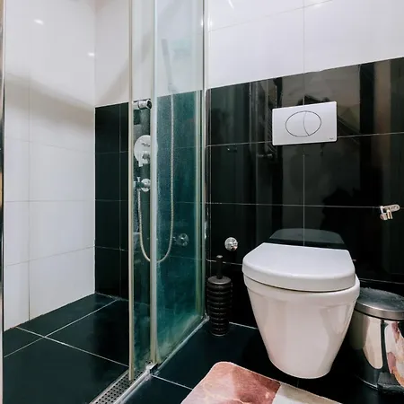 Cozy Studio Flat W Balcony 10 Min To Marmara Forum Istanbul