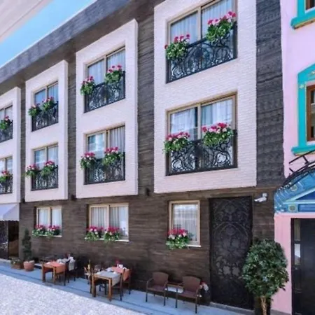 Aybar & 4* Istanbulská provincie