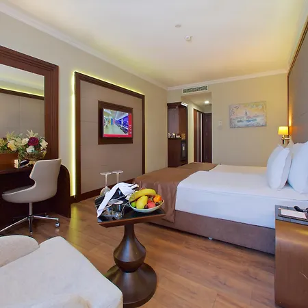 Hotel Ramada By Wyndham Merter
