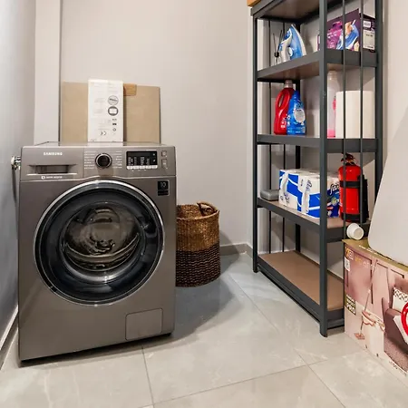 Great Location In Besiktas/akaretler * İstanbul