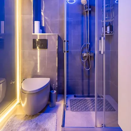 Daire Great Location In Besiktas/akaretler *