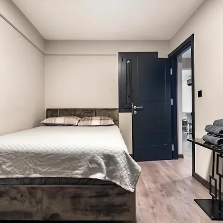 Daire Great Location In Besiktas/akaretler *
