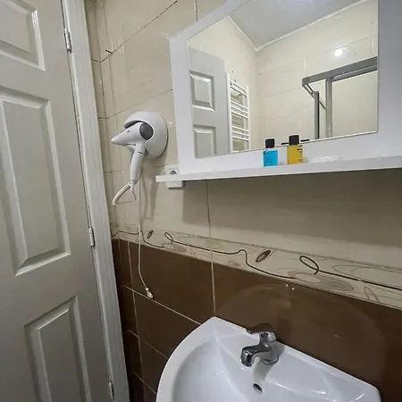 Taksim Dorsa Flats 公寓 *