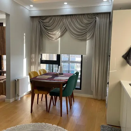 Apartment Luxury Fully Furnished