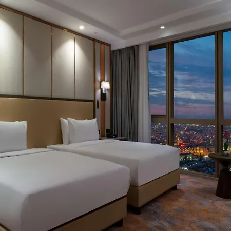 Hotel Hilton Mall Of 5*